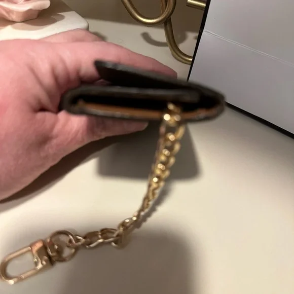 Louis Vuitton Monogram Key Holder EUC - Picture 5 of 5